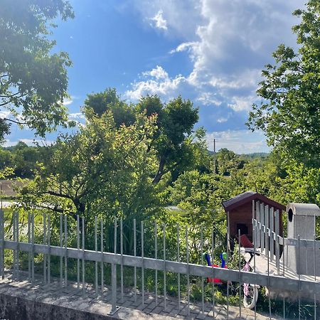 Casa Giulia Villa Монцамбано Екстериор снимка